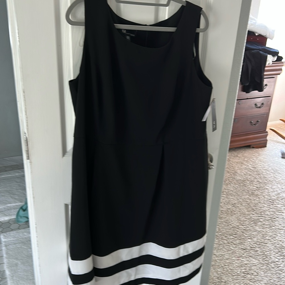 AGB Dress Women's Size 20W Black w White Stripes Sleeveless - NWT